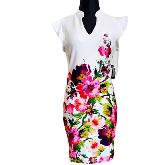 Floral and Ruffles - Picture 4 of 4